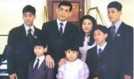 安德鲁爆料泰国王室最新,安德鲁独家爆料揭秘王室最新生成